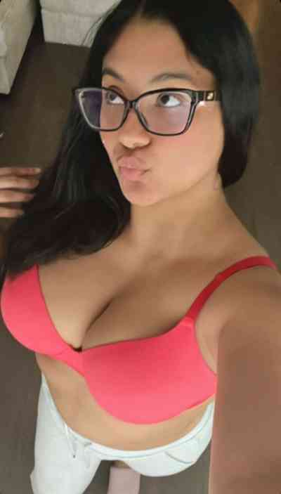 26 year old Mixed Escort in Asheville NC I’m available