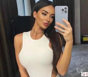 I am Leyla, a model from Turkey New in town waiting for you in Birmingham