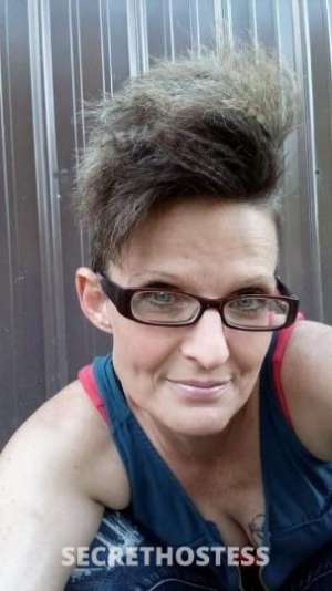 Ready to mingle in St Joseph MO