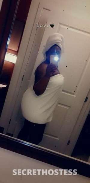 27 year old Escort in Your favorite girl