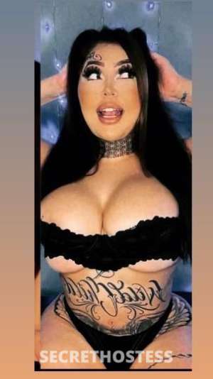 busty blue eyed latina in Las Cruces NM