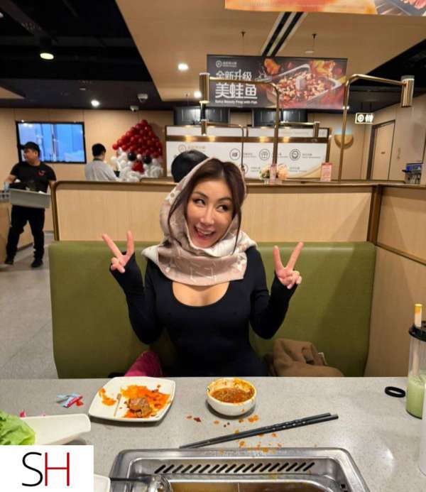 Melissa 26Yrs Old Escort Newmarket Image - 4