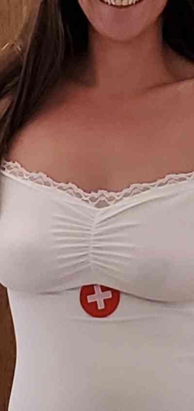 44 year old Caucasian (white) Escort in Hanover Fuck the married whore next door