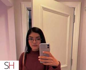 Hot university girl available in town in Charlottetown