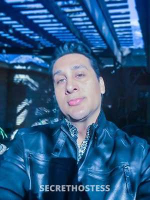 26 year old Latino Escort in Laredo TX call me papi