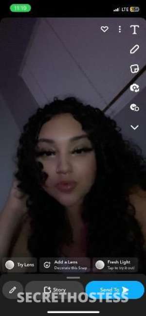 24 year old Latino Escort in Seattle WA ..sexy latina mami