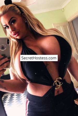 33 year old Mixed Race Escort in Budapest Sindy Sixx, Independent