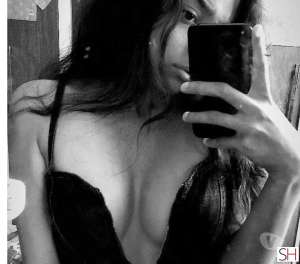 Oiii me chamou Emilly gosto muito de safadeza in Distrito Federal