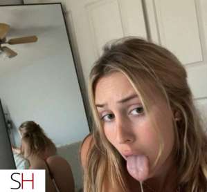 24 year old Caucasian Escort in Val D'Or je suis disponible sur 438.899.0126 Snapchat : emilie0543