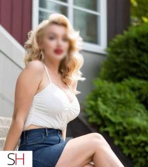 Castlegar Outcall - Genuine Girl Next Door Bombshell in Kootenays