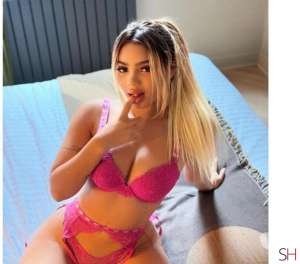 New in CHELTENHAM !!!Allison Party Girl!!!, Independent in Gloucestershire