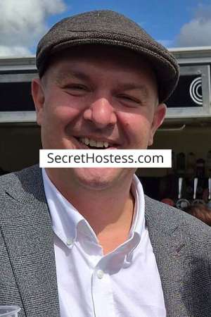 Rhys 40Yrs Old British Escort Brunette Blue Eyes 77KG 182CM 40 year old Escort in Leicester