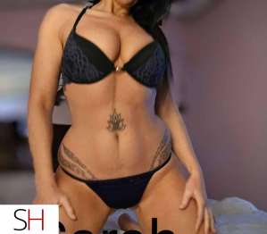 31 year old Caucasian Escort in Longueuil Chaleureuse et ouverte