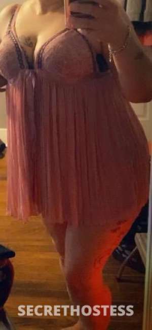 28 year old Latino Escort in Lubbock TX Thick Sexy Latina