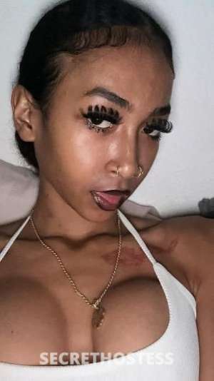 YOUR NEW FAV Blasian Petite Freak🧨AVAILABLE TONIGHT in Taos NM