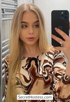 20 year old Polish Escort in London Dosia, Intim City Agency