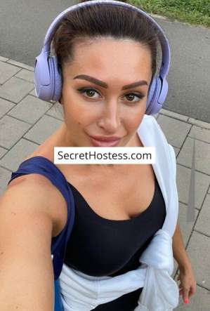 24 year old Caucasian Escort in Brussels Liza, Independent