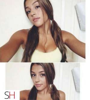 20 year old Caucasian Escort in Edmonton Wanna Play ** Pretty Lil Paige