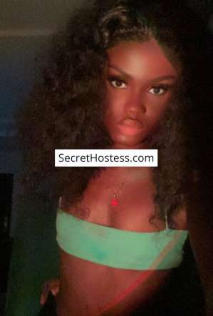 Rachealine, Independent in Lagos