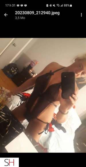 37 year old Caucasian Escort in Repentigny Je me déplace à vous chers monsieur se soirn