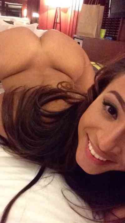 24 year old Australian Escort in Gladstone I'm available now in Gladstone MY PUSSY UP TEXT ME ON 