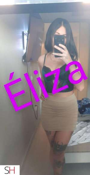 28 year old Caucasian Escort in Mirabel éliza escorte indépendante // outcall