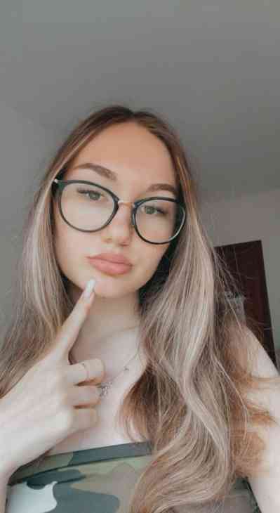 Hello I’m available to meet both incall&outcall  in Lulea