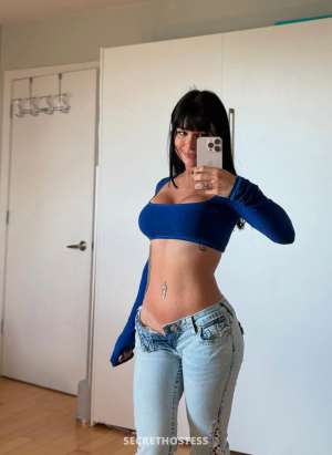 25 year old Escort in Milwaukee WI I’m very much available tonight for hookup. i do meetups