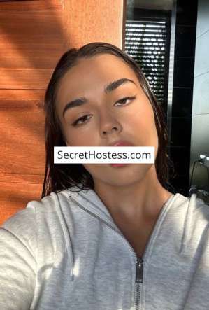 25 year old Caucasian Escort in Budapest Milan Cheek Pornstar, Independent