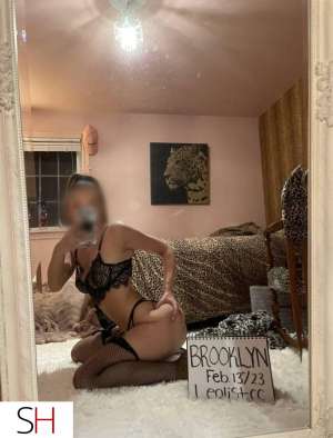 sweetest freak you’ll ever meet :) let’s have some fun  in Halifax - Other Areas