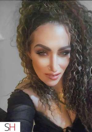 46 year old Middle Eastern Escort in Calgary ALIÀSquirt queen#1milfG.F.E P.n.PSO SWEET SO EROTIC