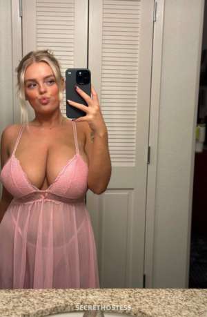 Female Escort in Lawrence KS