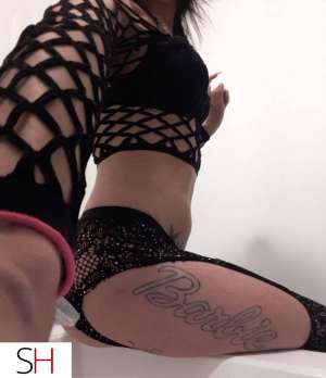 31 year old Caucasian Escort in Longueuil Sexy baby girl