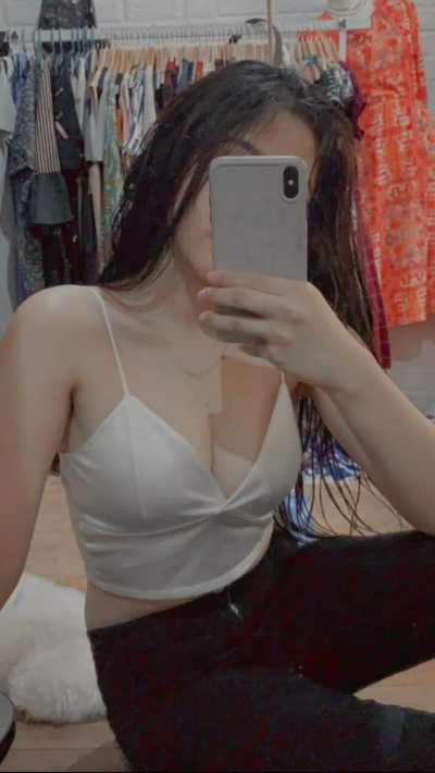 Massage service and sex available hit me on telegram 👉 in Al Ahmadi