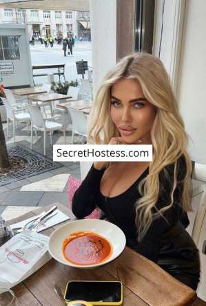 29 year old Caucasian Escort in Budapest Alina, Independent