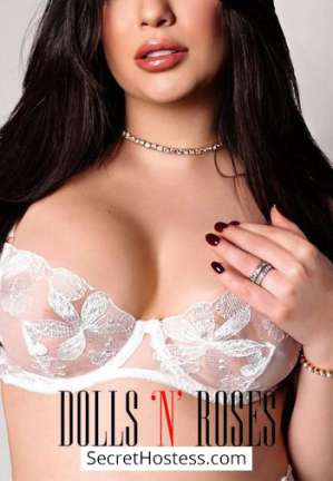 25 year old Brazilian Escort in London Dandara, Dolls and Roses Agency