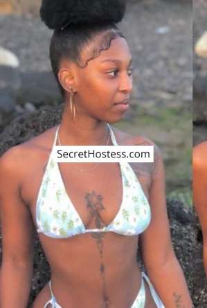 21 year old Latin Escort in Santiago Nadia, Agency
