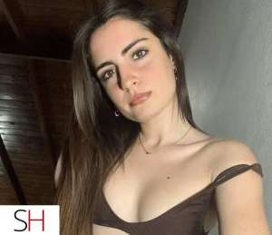 21 year old Caucasian Escort in Kingston 21Yrs Old Caucasian Escort Brown Hair Blue Eyes Kingston