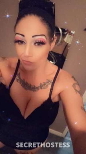 36 year old Escort in Edmonton SinfulSara 36Yrs Old Escort DD Cup Edmonton