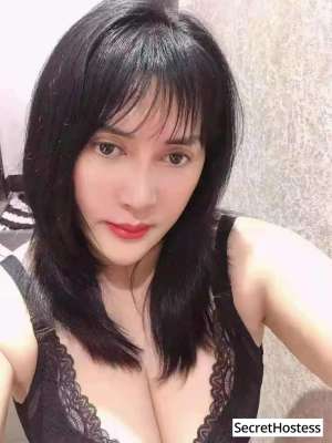 20 year old Asian Escort in Cairo Escort model Lilly, Cairo