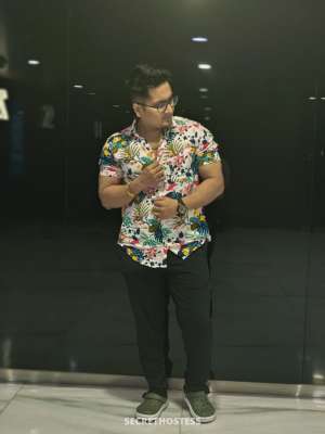 Remo, masseur in Navi Mumbai