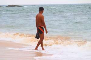 34 year old Asian Escort in Kolkata C a Topper, Male escort