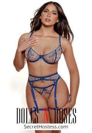 22 year old Escort in London Leonie, Dolls and Roses Agency