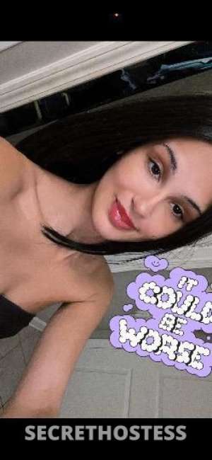 24 year old Escort in Atlanta GA $5 onlyfans https://onlyfans.com/shegetsleakyyy