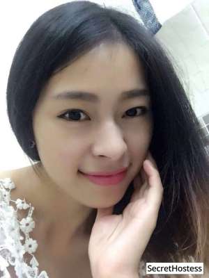 21 year old Asian Escort in Al Manama Beautiful Young Girl, escort