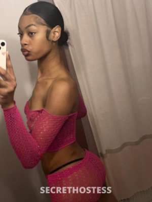 Diamond 20Yrs Old Escort Fresno CA Image - 1