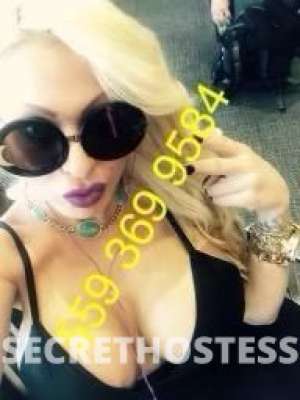 41 year old Escort in Fresno CA Hi guys here isabella ready to olay and masague