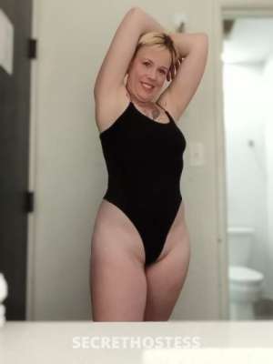 30 year old Escort in Memphis TN ??out walking who? want's to cum??? get me??anal call ?