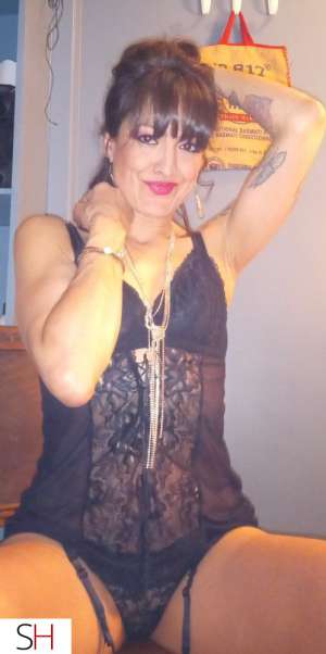 35Yrs Old Escort 170CM Tall Winnipeg Image - 2