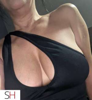 39Yrs Old Escort Vernon Image - 9